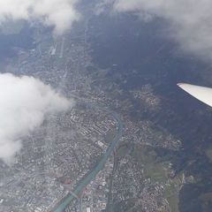Flugwegposition um 11:04:21: Aufgenommen in der Nähe von Gemeinde Thaur, Thaur, Österreich in 3960 Meter